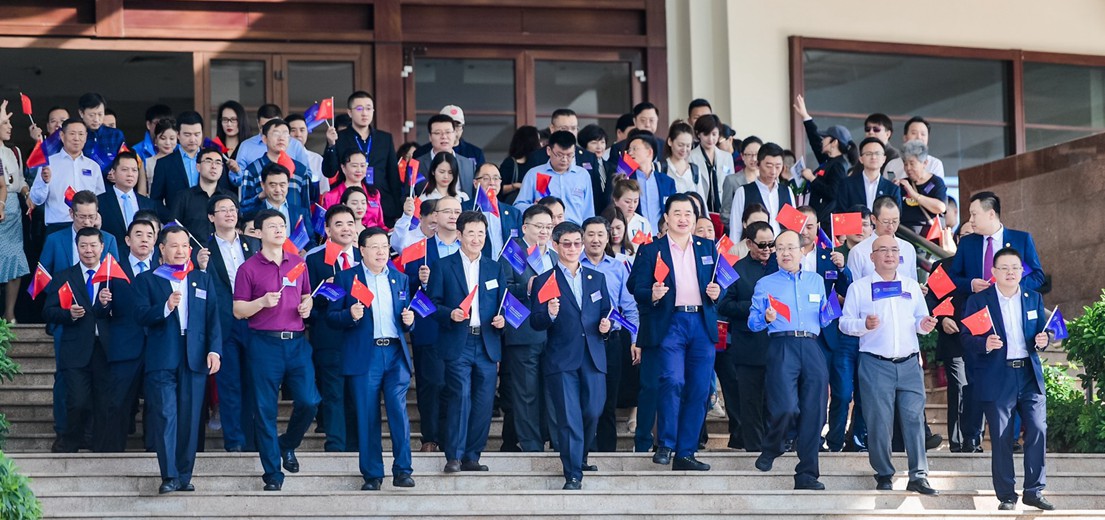“2019中國企業(yè)家博鰲論壇”音樂紀錄片拍攝現場