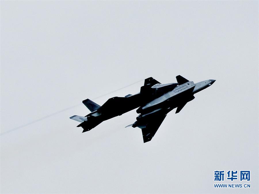 （圖文互動）“殲-20，你不要飛得那么快……”