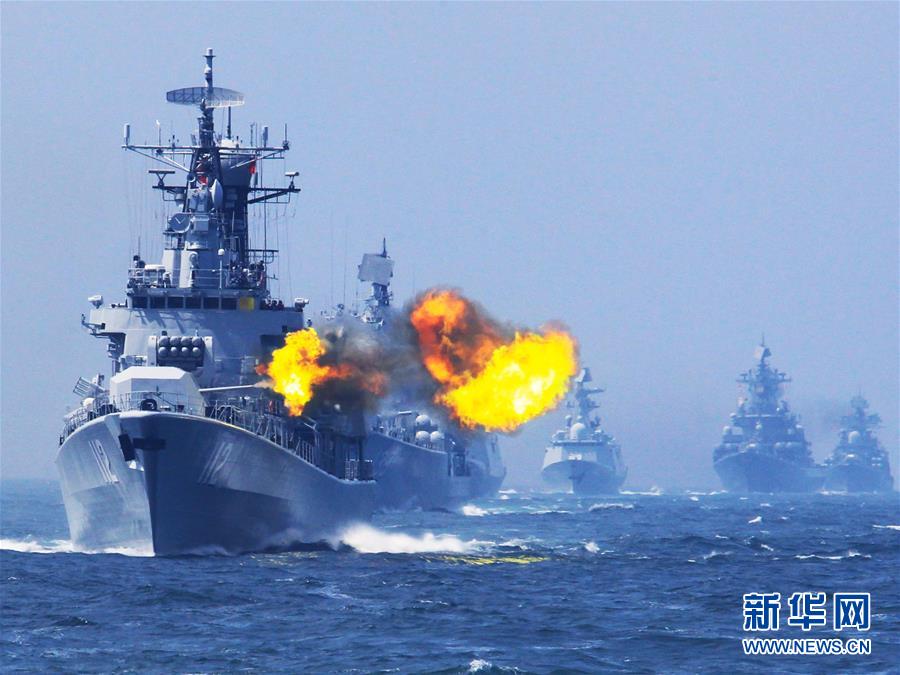 （新華全媒頭條·圖文互動(dòng)）（8）沿著中國(guó)特色強(qiáng)軍之路闊步前進(jìn)——黨中央、中央軍委領(lǐng)導(dǎo)推進(jìn)國(guó)防和軍隊(duì)建設(shè)70年紀(jì)實(shí)
