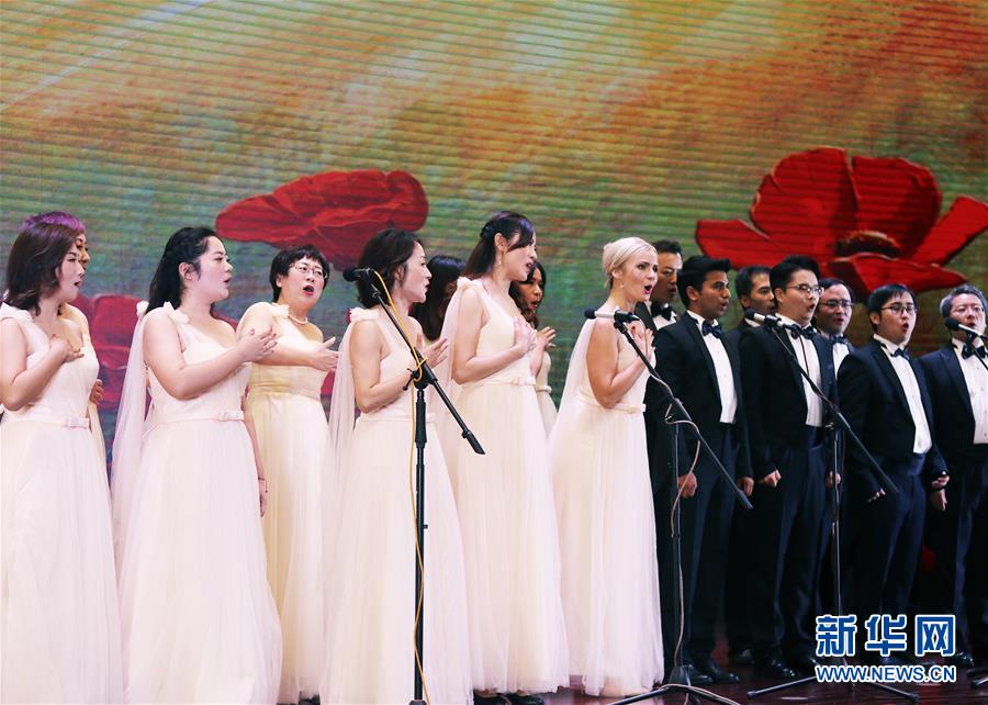 （在習(xí)近平新時(shí)代中國(guó)特色社會(huì)主義思想指引下——新時(shí)代新作為新篇章·總書記關(guān)切開放事·圖文互動(dòng)）（5）開放的中國(guó)，夢(mèng)想的模樣——洋學(xué)生在中國(guó)的日子