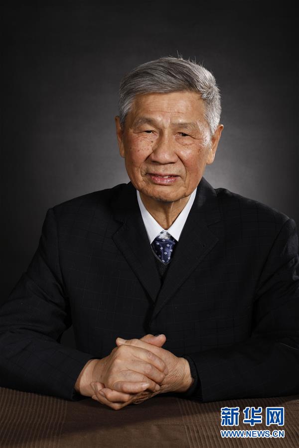 （今日關注·科技獎勵大會·圖文互動）（1）曾慶存：勇攀氣象科學之巔，他讓天氣預報越來越精準