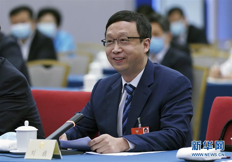 （新華全媒頭條·圖文互動）（4）從人民中汲取磅礴力量——習(xí)近平總書記同出席2020年全國兩會人大代表、政協(xié)委員共商國是紀(jì)實(shí)