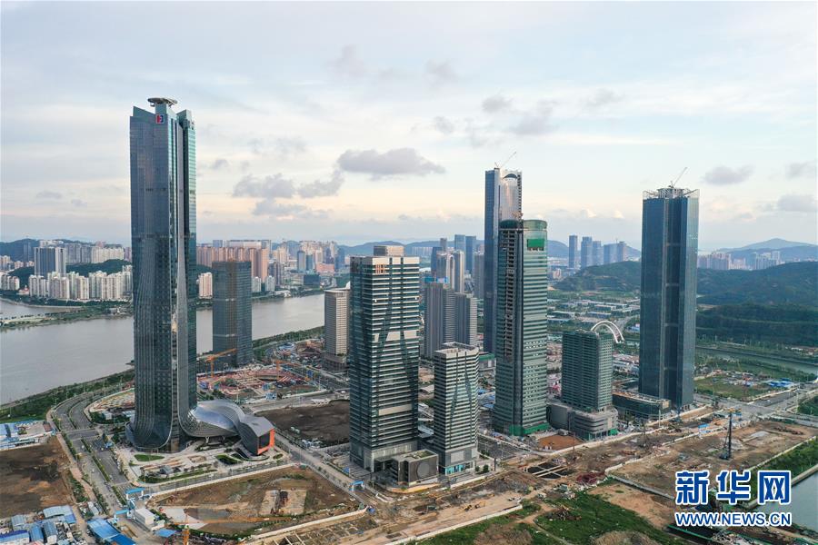 （在習(xí)近平新時(shí)代中國特色社會(huì)主義思想指引下——新時(shí)代新作為新篇章·習(xí)近平總書記關(guān)切事·圖文互動(dòng)）（13）我家大門常打開——經(jīng)濟(jì)特區(qū)全方位對(duì)外開放故事