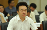 中國電信集團公司黨組成員、副總經(jīng)理楊小偉發(fā)言