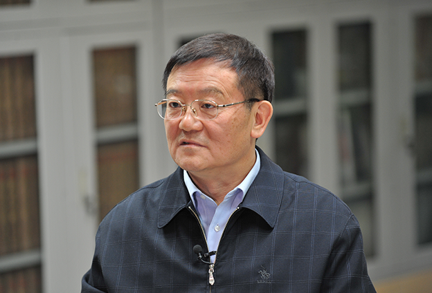 座談會召開既有“里程碑”的歷史意義，也有“指南針”的現(xiàn)實(shí)意義