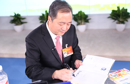 “創(chuàng)新不僅是技術(shù)創(chuàng)新、管理創(chuàng)新，還有商業(yè)模式的創(chuàng)新。”