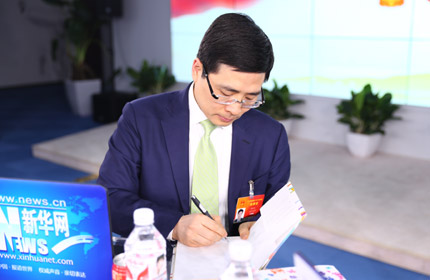 從中國(guó)制造到中國(guó)智造的轉(zhuǎn)型過(guò)程中要認(rèn)識(shí)到制造業(yè)的外移問(wèn)題帶來(lái)的影響。