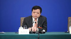 全國政協(xié)常委、全國工商聯(lián)副主席、正泰集團(tuán)董事長 南存輝