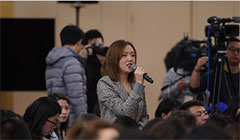 澎湃新聞?dòng)浾? /></a>
</div>
</div>
<br />
<div id=