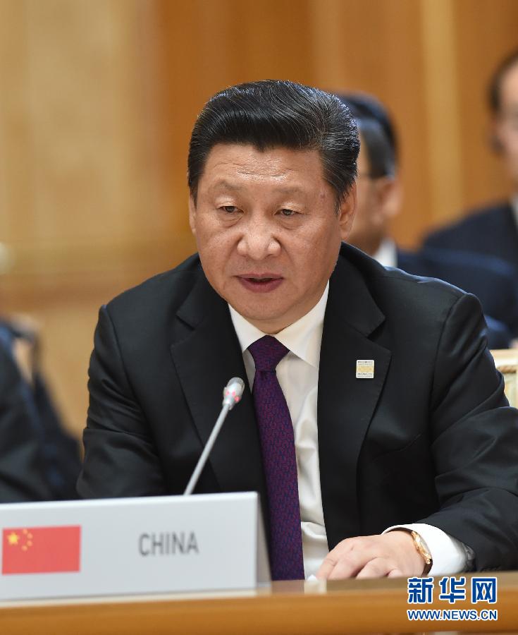 7月9日，金磚國家領(lǐng)導(dǎo)人第七次會(huì)晤在俄羅斯烏法舉行。中國國家主席習(xí)近平、俄羅斯總統(tǒng)普京、巴西總統(tǒng)羅塞夫、印度總理莫迪、南非總統(tǒng)祖馬出席。這是習(xí)近平發(fā)表題為《共建伙伴關(guān)系　共創(chuàng)美好未來》的主旨講話。新華社記者 饒愛民 攝 