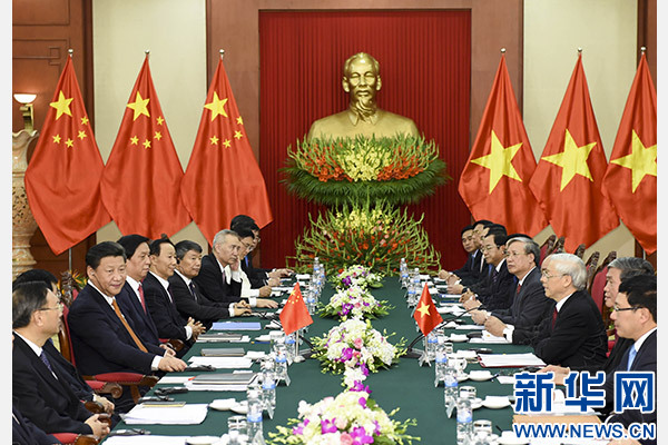 11月5日，中共中央總書記、國家主席習近平在河內(nèi)同越共中央總書記阮富仲舉行會談。 新華社記者李學仁攝