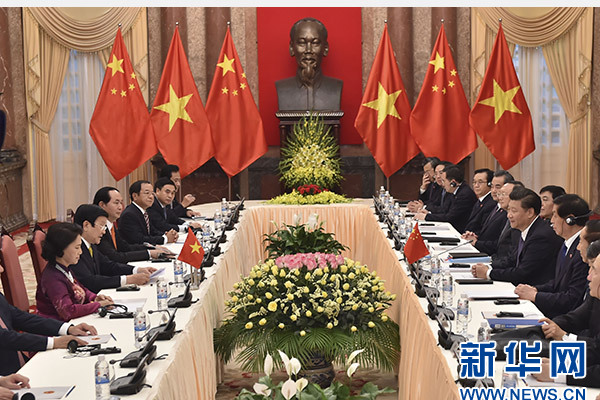 11月6日，中共中央總書記、國家主席習近平在河內(nèi)同越南國家主席張晉創(chuàng)舉行會談。 新華社記者李濤攝