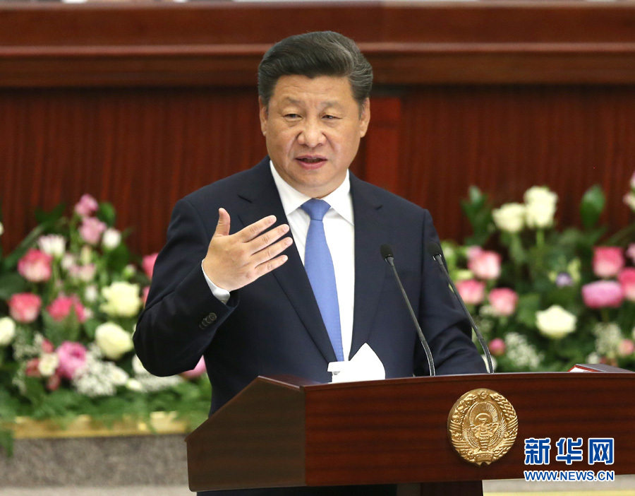 6月22日，國家主席習(xí)近平在塔什干烏茲別克斯坦最高會(huì)議立法院發(fā)表題為《攜手共創(chuàng)絲綢之路新輝煌》的重要演講。 新華社記者馬占成攝