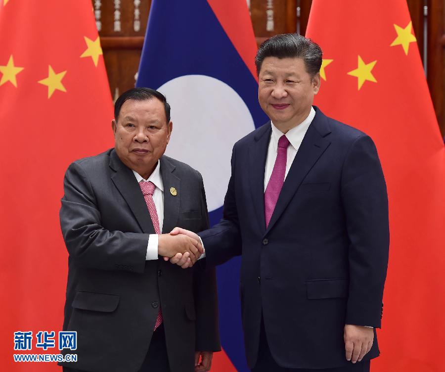 9月2日，國家主席習近平在杭州會見老撾國家主席本揚。新華社記者張鐸攝